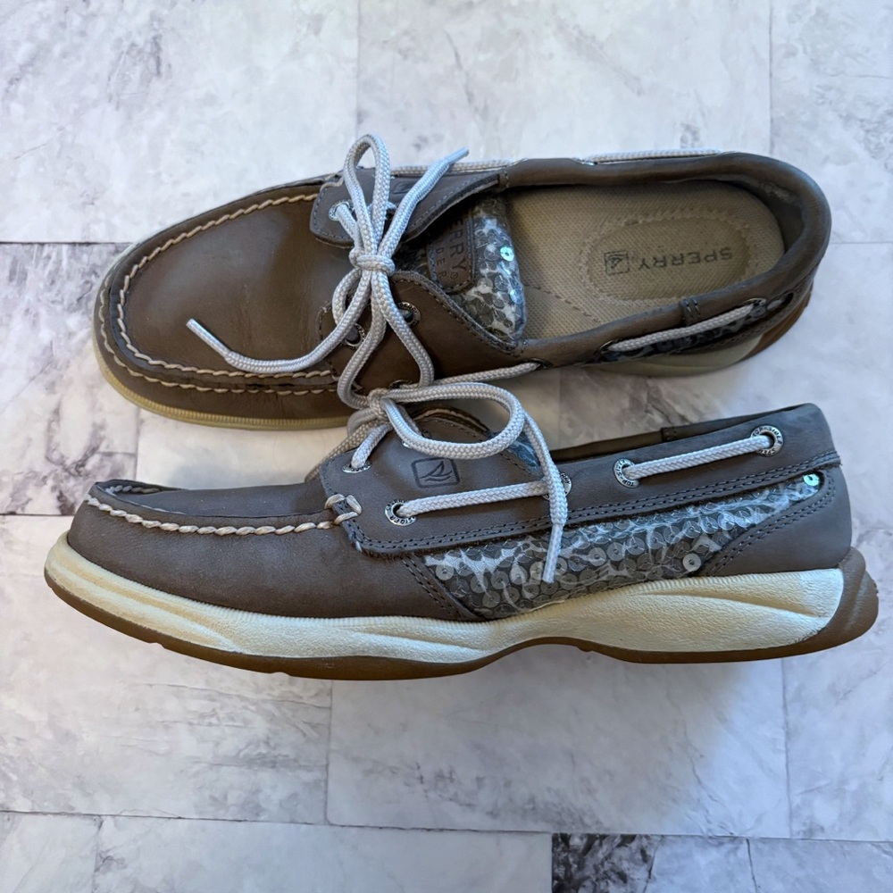 Sperry Silver and Gray Sequined Boat Shoes 6 Medium
